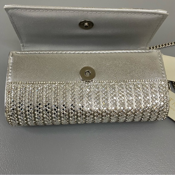NWT Starlet Hollywood CA Silver Sparkling Stone Clutch Bag Shoulder Purse - Picture 10 of 16